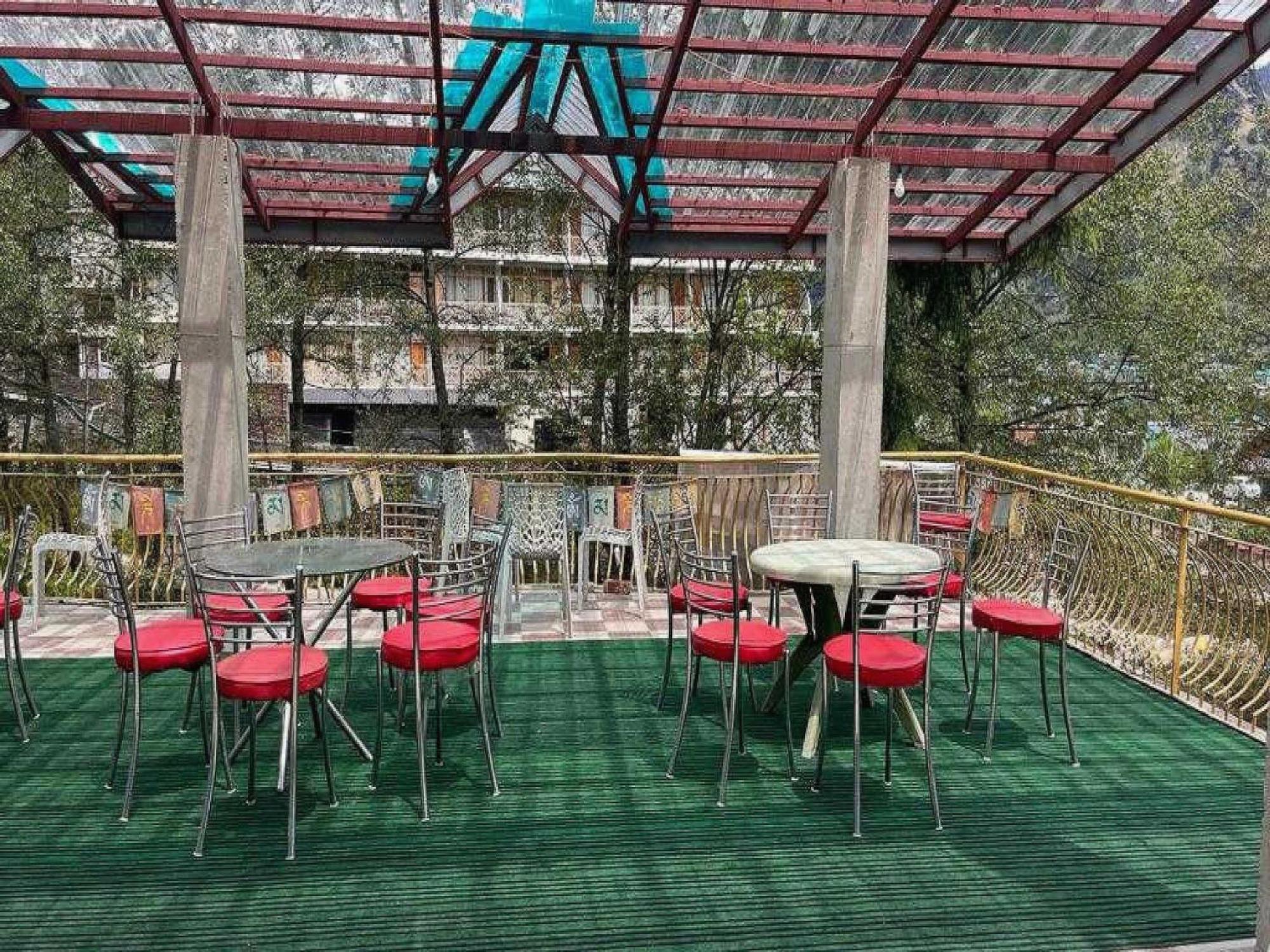Hotel O Antriksh Cottage Manāli Εξωτερικό φωτογραφία